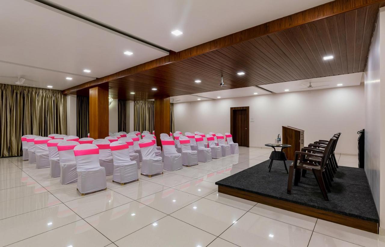 Hotel Grand Indu, 3 Star Kolhapur Exterior foto