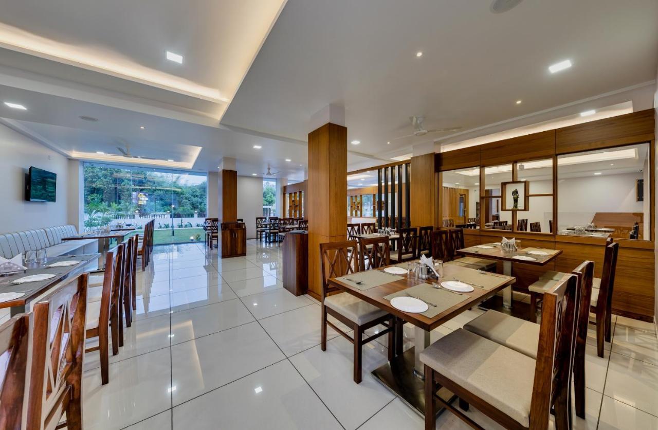 Hotel Grand Indu, 3 Star Kolhapur Exterior foto